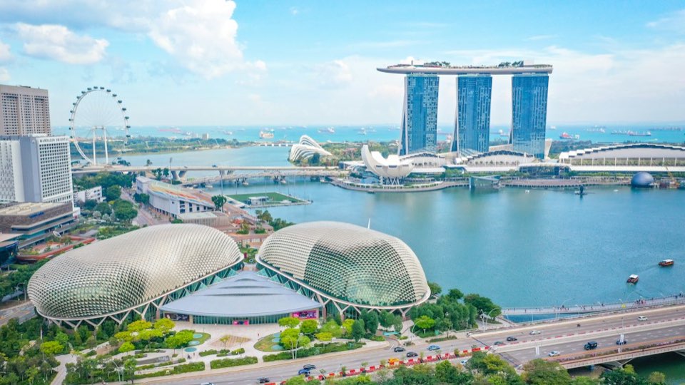 Marina Bay Sands and Singapore waterfront